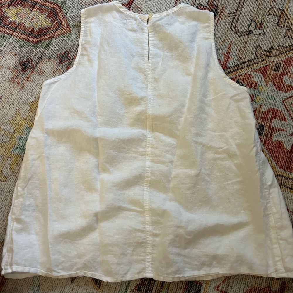 Embroidered tank - Picture 3 of 3